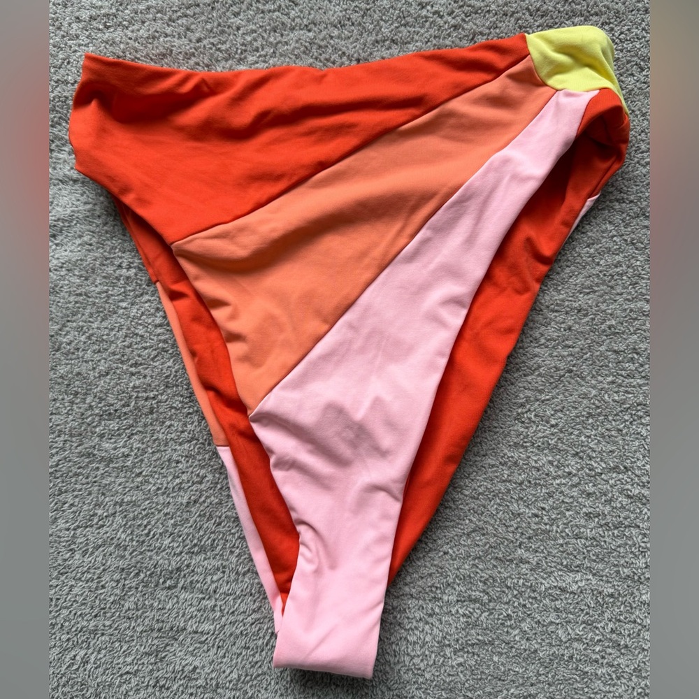 l*space - Luca Sunburst Bottm Bitsy - SUNBURST Bikini Bottom